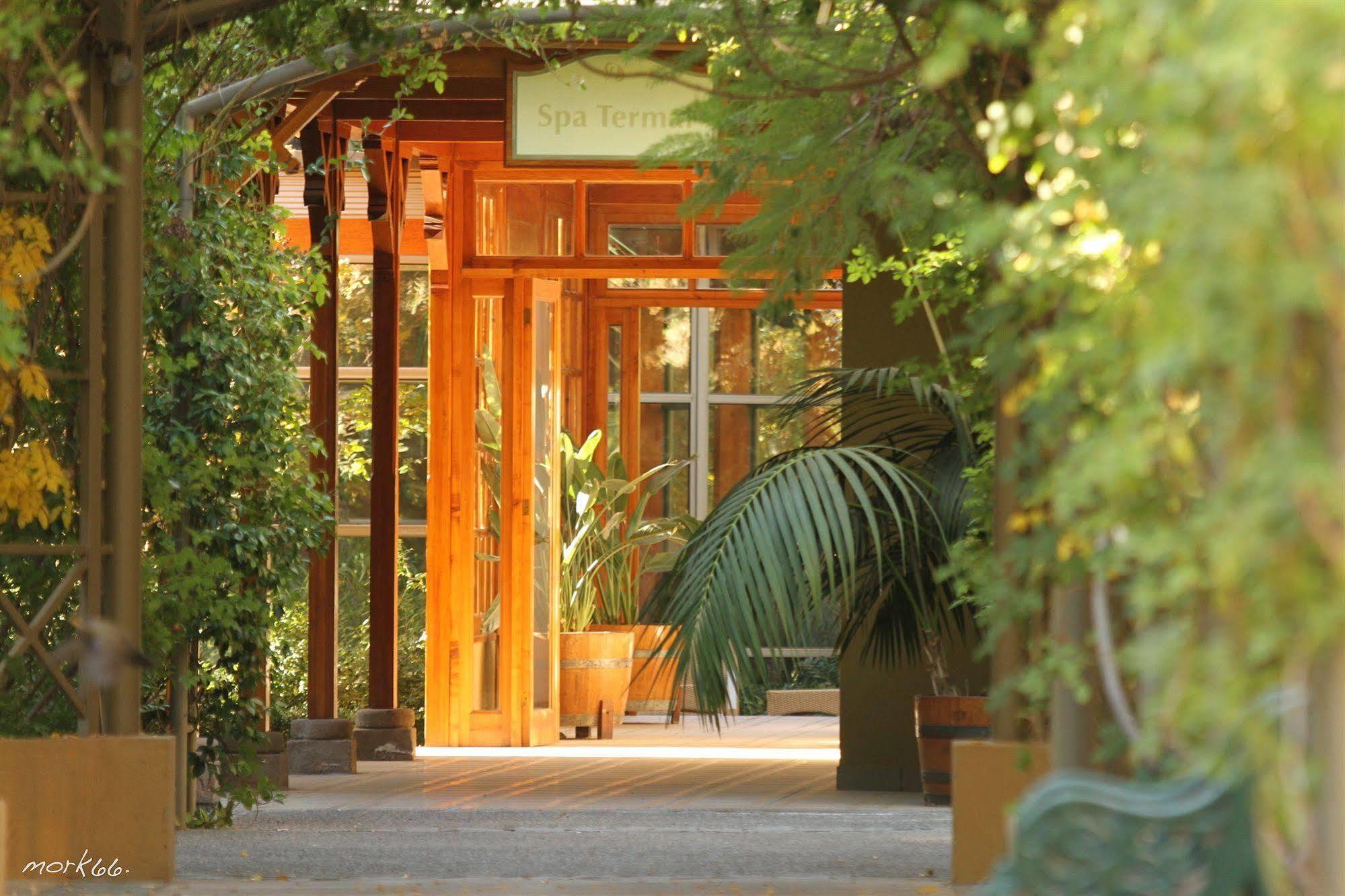Termas De Jahuel Hotel & Spa Santa María Exteriör bild